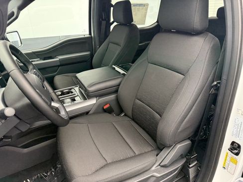 New 2025 Ford F150 XLT w/ Equipment Group 301A Standard image 53