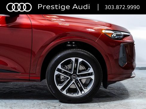 New 2025 Audi Q5 Premium Plus image 12