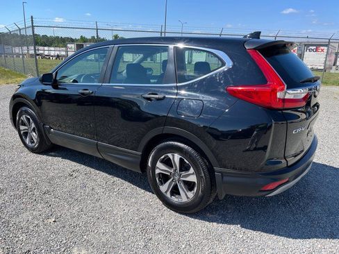 Used 2018 Honda CR-V LX image 9