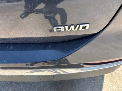 Used 2018 Chevrolet Equinox LS AWD/4WD image 5