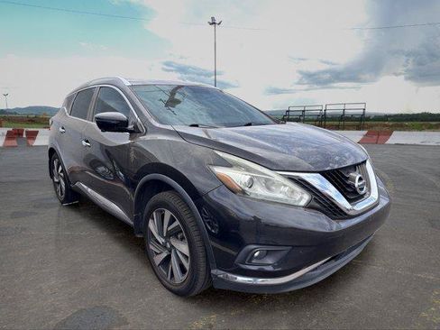 Used 2016 Nissan Murano Platinum w/ Platinum Technology Package FWD image 2