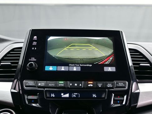 Used 2019 Honda Odyssey EX image 19