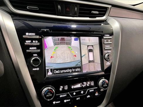 Used 2023 Nissan Murano SL image 14