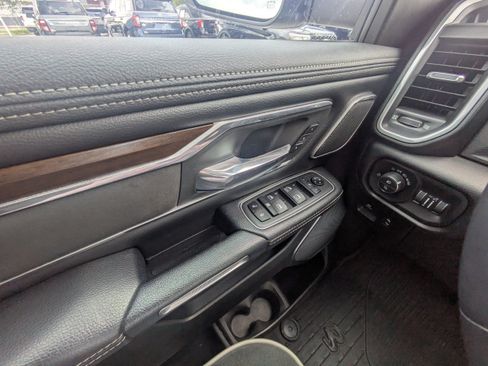 Used 2021 RAM 1500 Laramie AWD/4WD image 22
