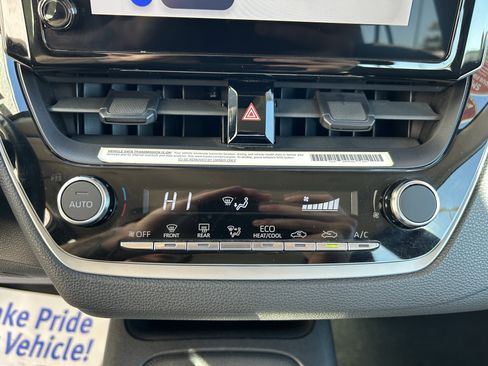 Certified 2024 Toyota Corolla LE image 27