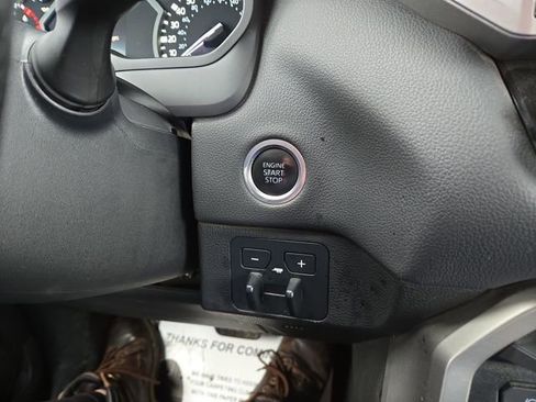 Used 2023 Toyota Tundra Limited image 21