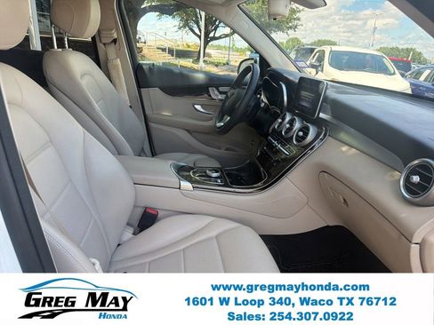 Used 2019 Mercedes-Benz GLC 300 image 27
