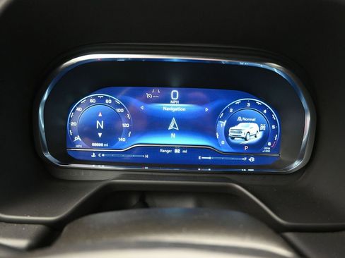 Used 2024 Chevrolet Tahoe LT image 16