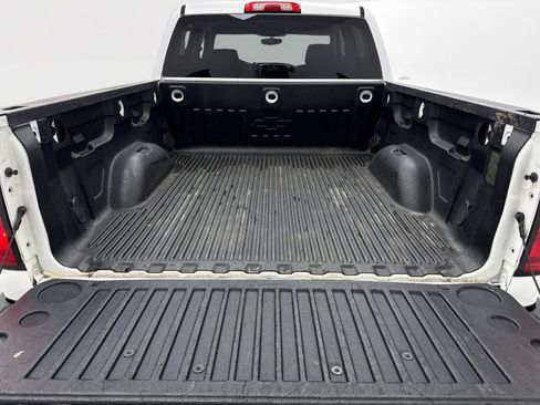Used 2018 Chevrolet Silverado 1500 LT w/ All Star Edition RWD image 44