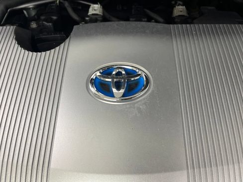 Used 2017 Toyota Prius Two w/ Prius Two Safety Plus Package FWD image 10