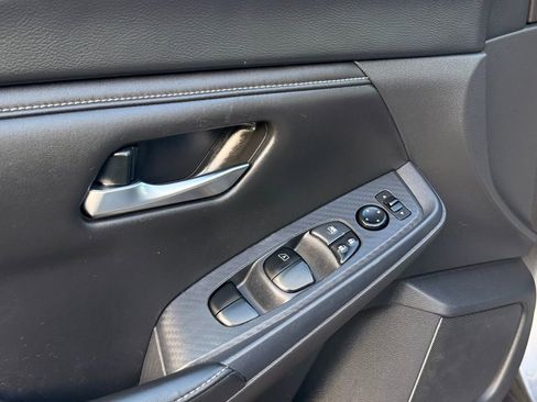 Used 2023 Nissan Sentra SV image 22