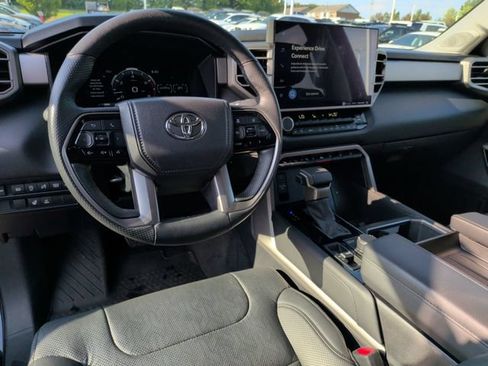 Used 2024 Toyota Tundra Limited AWD/4WD image 12