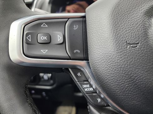 Used 2025 RAM 1500 Big Horn AWD/4WD image 18