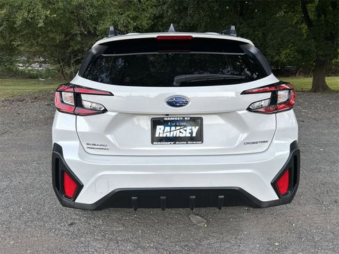 Certified 2025 Subaru Crosstrek 2.5i Premium image 7