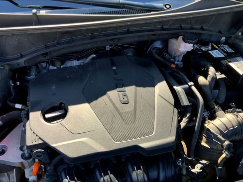 Used 2022 Hyundai Tucson SE image 30