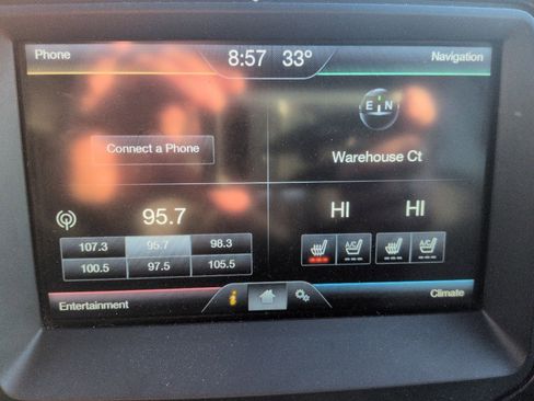 Used 2014 Ford F150 Platinum image 9