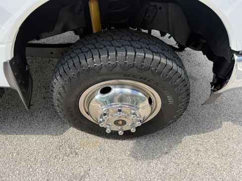 Used 2018 Ford F350 XL w/ Power Equipment Group AWD/4WD image 13