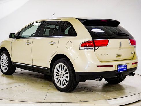 Used 2015 Lincoln MKX FWD w/ Equipment Group 101A image 5
