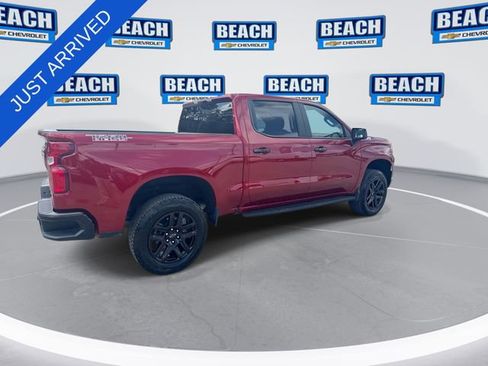 Used 2025 Chevrolet Silverado 1500 LT Trail Boss w/ Protection Package AWD/4WD image 8