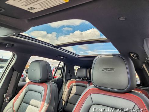 Certified 2025 Chevrolet Equinox RS image 9