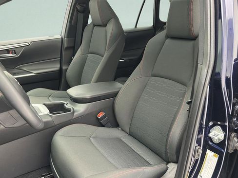 Used 2024 Toyota RAV4 SE w/ Weather & Moonroof Package AWD/4WD image 15
