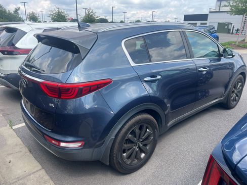 Used 2018 Kia Sportage EX w/ EX Sport Appearance Package FWD image 8