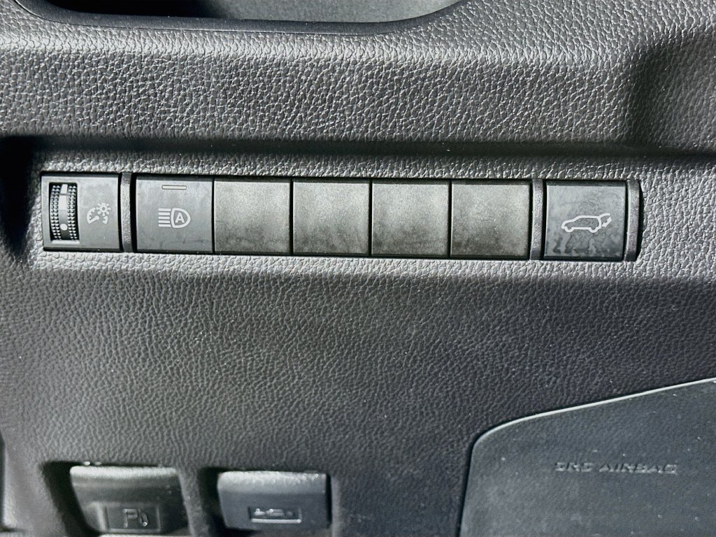 Certified 2025 Toyota RAV4 XLE w/ Convenience Package FWD image 10