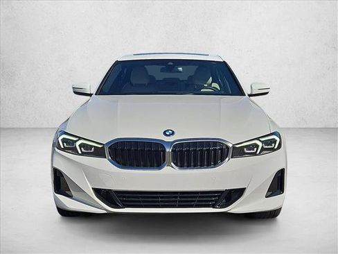 Certified 2024 BMW 330e w/ Premium Package RWD image 2