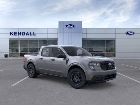 New 2026 Ford Maverick XLT FWD image 7
