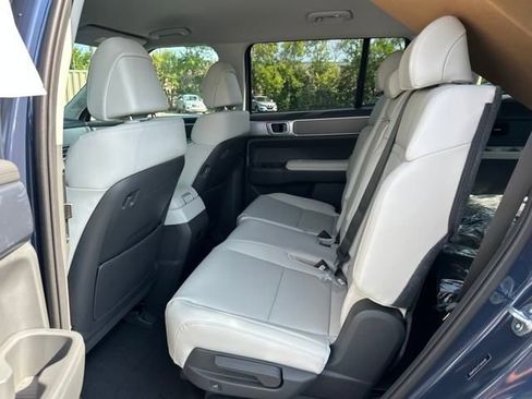 New 2026 Hyundai Santa Fe SEL image 13