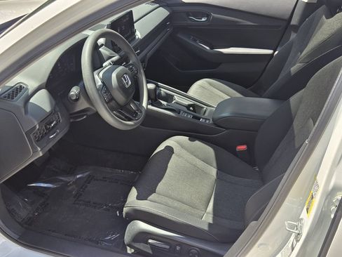 Used 2024 Honda Accord EX image 10