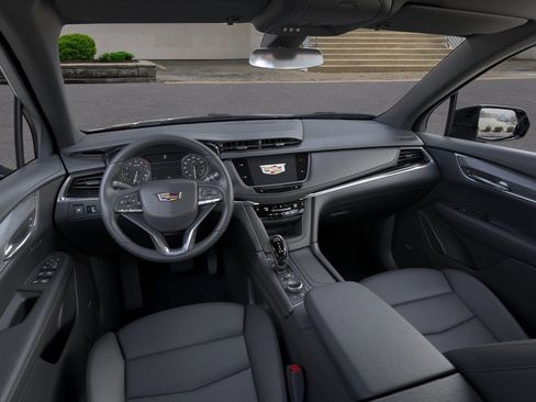 New 2025 Cadillac XT6 Luxury image 15