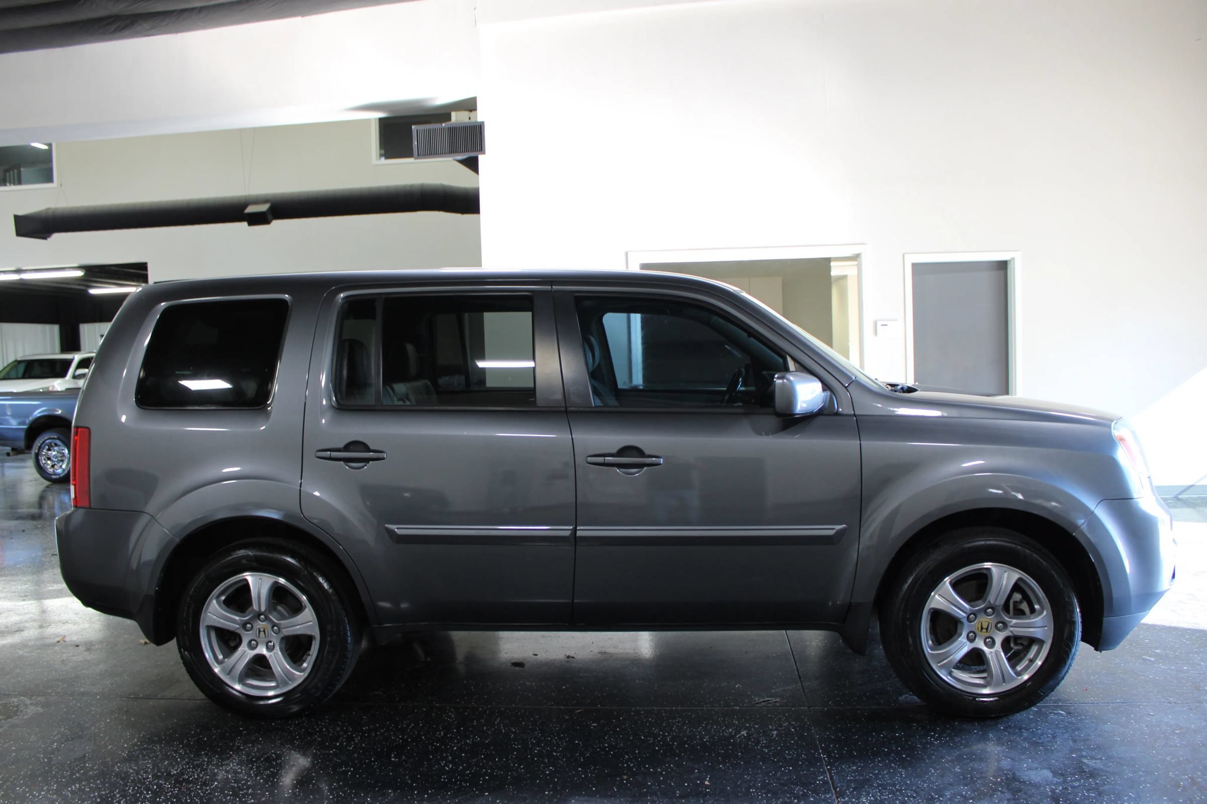 Used 2013 Honda Pilot EX-L image 2