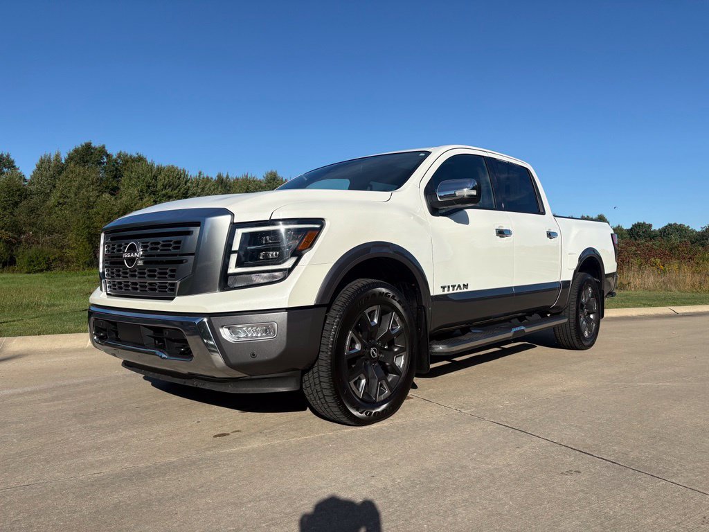 Used 2023 Nissan Titan Platinum Reserve w/ Moonroof Package AWD/4WD image 1