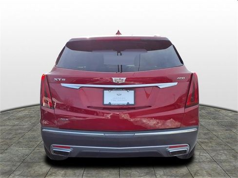 Certified 2023 Cadillac XT5 Premium Luxury w/ Technology Package image 4