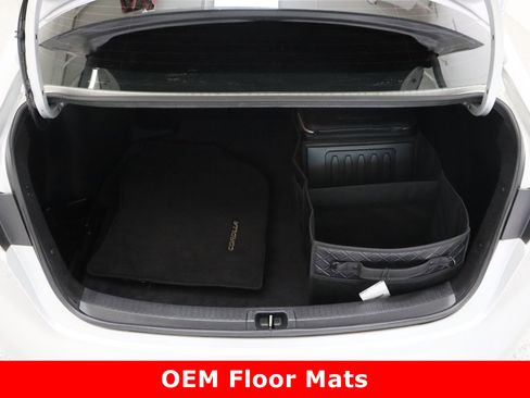 Certified 2024 Toyota Corolla LE image 28