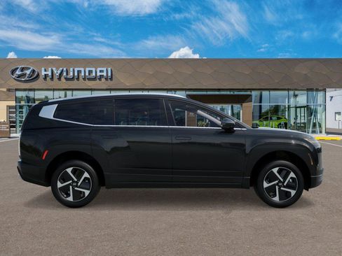 New 2026 Hyundai Ioniq 9 S image 7