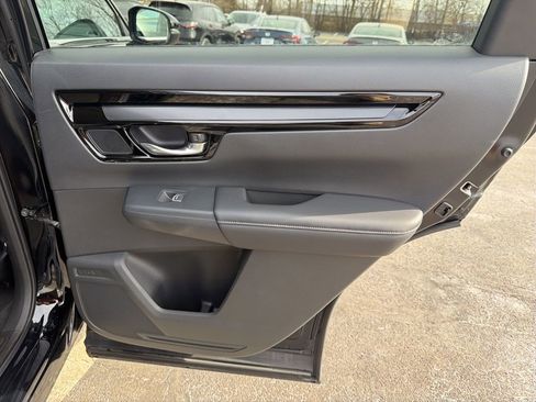 Used 2024 Honda CR-V EX-L image 25