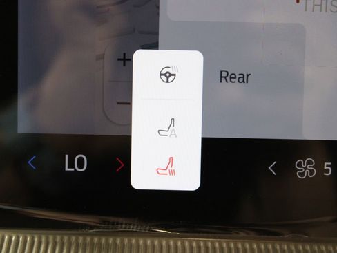 New 2026 Ford Explorer Active RWD image 52