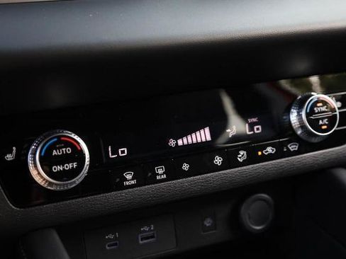 New 2026 Nissan Rogue SL AWD/4WD image 15