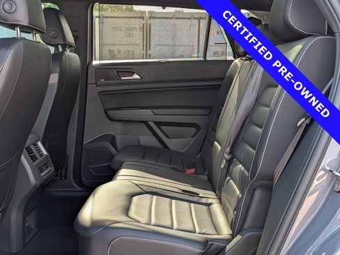 Used 2020 Volkswagen Atlas Cross Sport SEL Premium AWD/4WD image 15