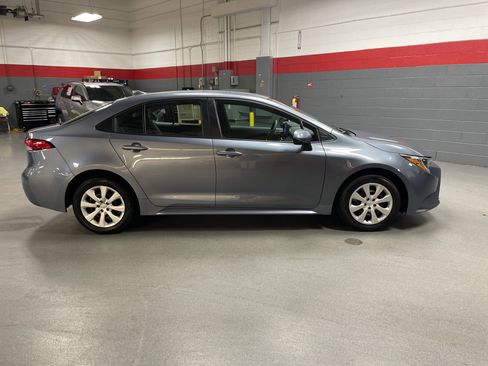 Certified 2024 Toyota Corolla LE image 11