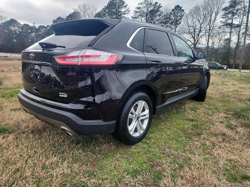 Used 2020 Ford Edge SEL image 5