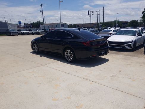 Used 2023 Hyundai Sonata SEL FWD image 5
