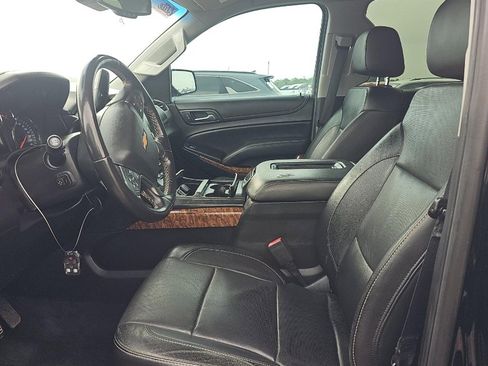 Used 2018 Chevrolet Tahoe Premier AWD/4WD image 5
