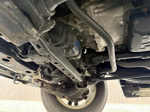 Used 2005 Lexus LX 470 4WD image 8