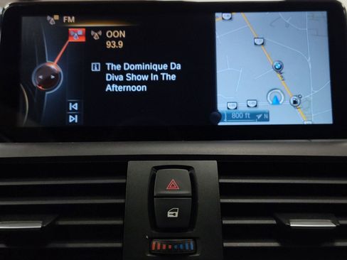 Used 2016 BMW M235i xDrive Convertible image 21