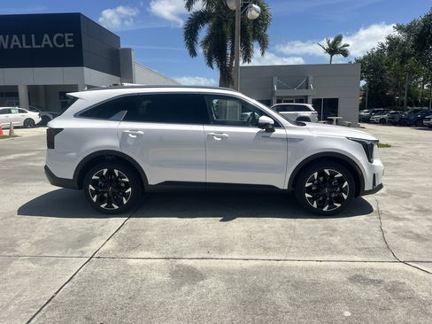 New 2026 Kia Sorento SX FWD image 5