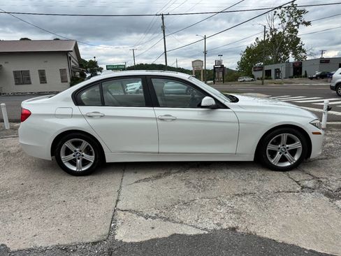 Used 2015 BMW 328i Sedan RWD image 5