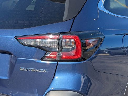 Used 2021 Subaru Outback Premium w/ Popular Package #1 image 7